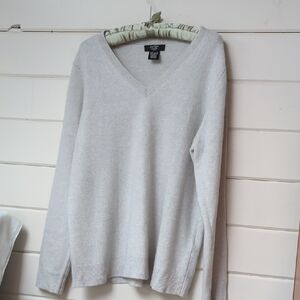 Cashmere Lord & Taylor Light Grey Cashmere Sweater